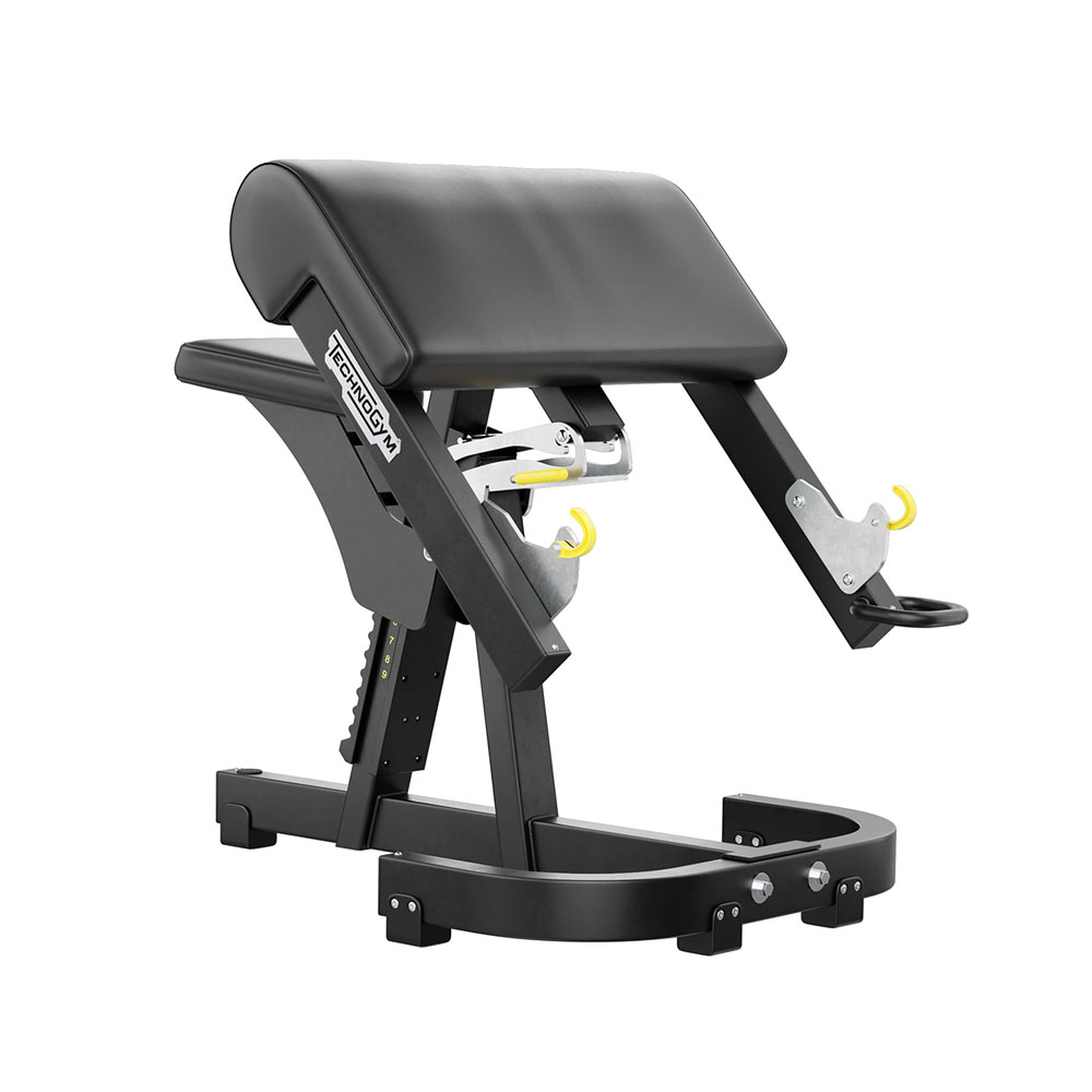 technogym scott bench pure 01 器材